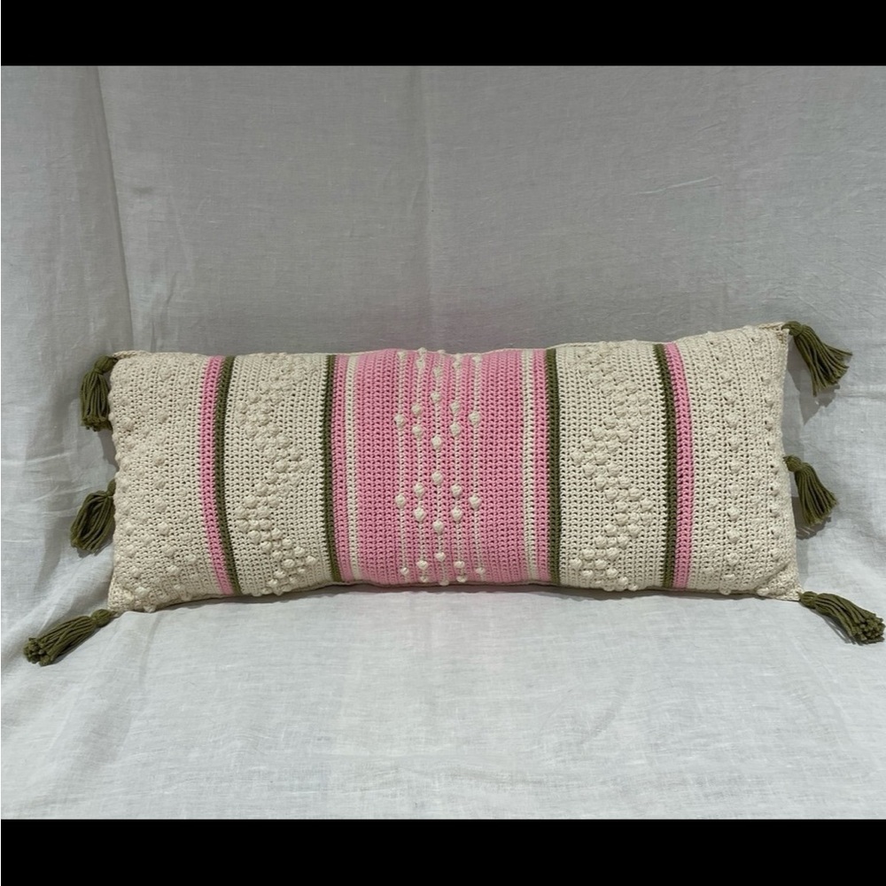 Anthropologie Inspired Crochet Bobble Throw Pillow